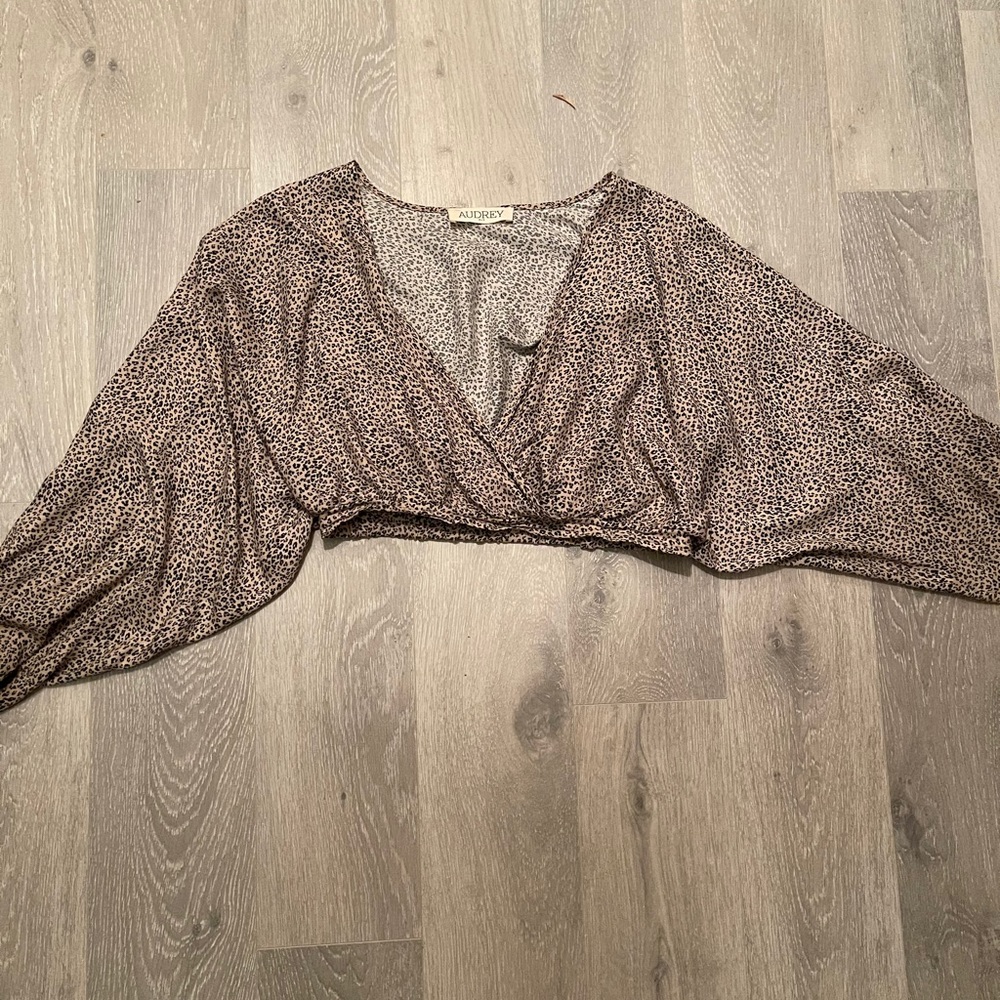 Cheetah print flowy top